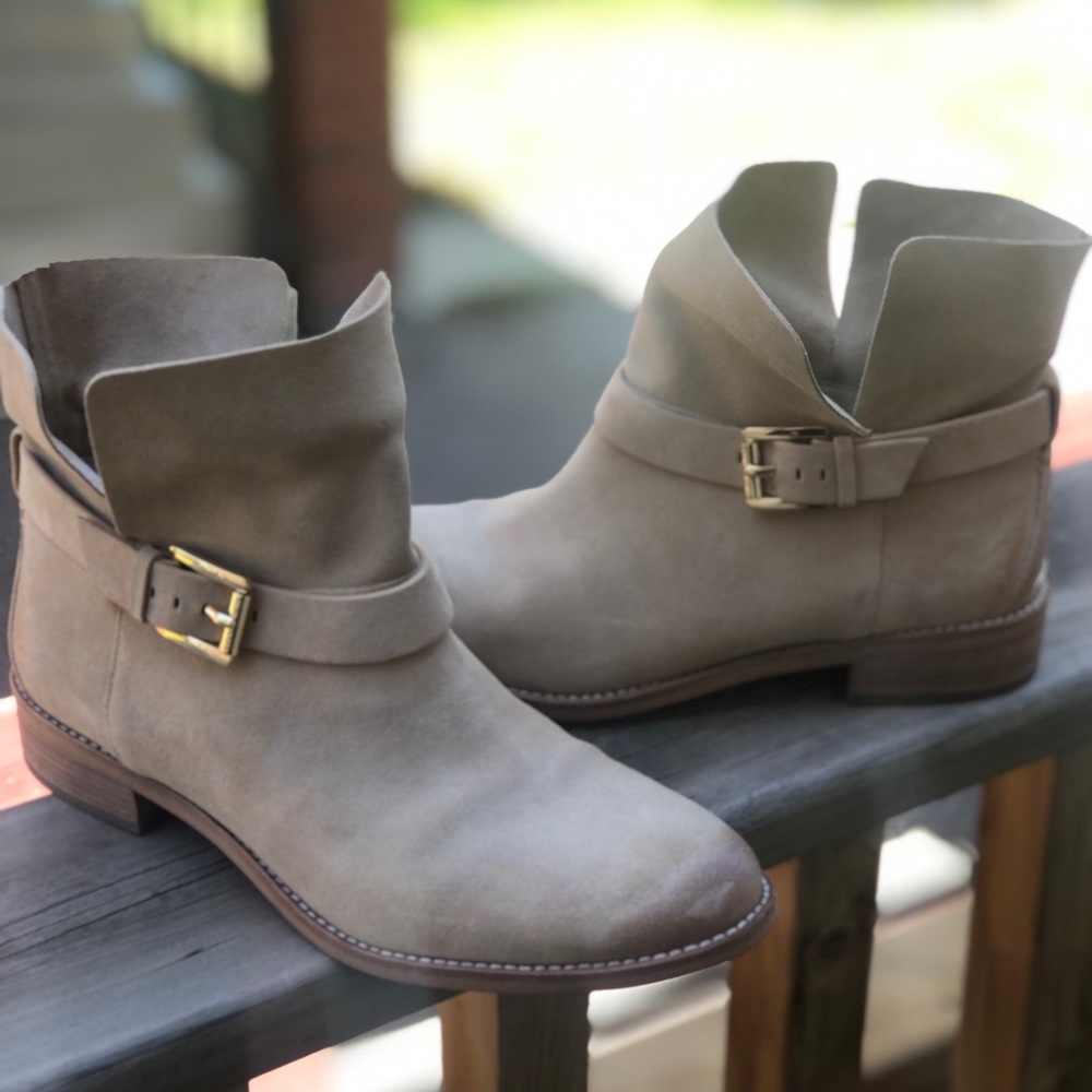 Michael Kors - Walton collection ankle Boots - Jet Set 6 Edition